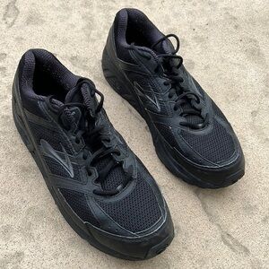 Brooks Addiction 9 Black Walking Sneakers Men's Size 13